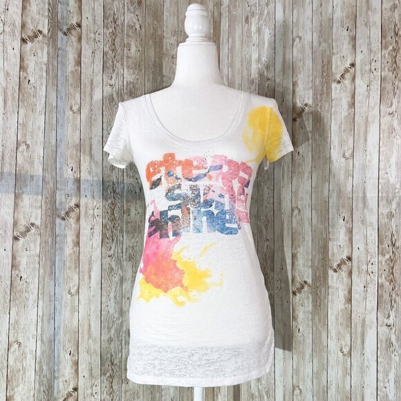 Nollie Tops - Nollie Short Sleeve Graphic Burnout Tee | White | Scoop Neck | Extra Small | Y2K
